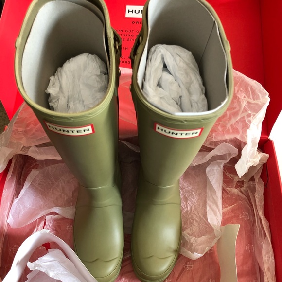 Brand New! Hunter Original Tall Studded Rain Boot - Picture 2 of 8